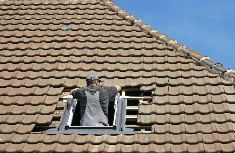 Pose de velux - Lacroix-sur-Meuse